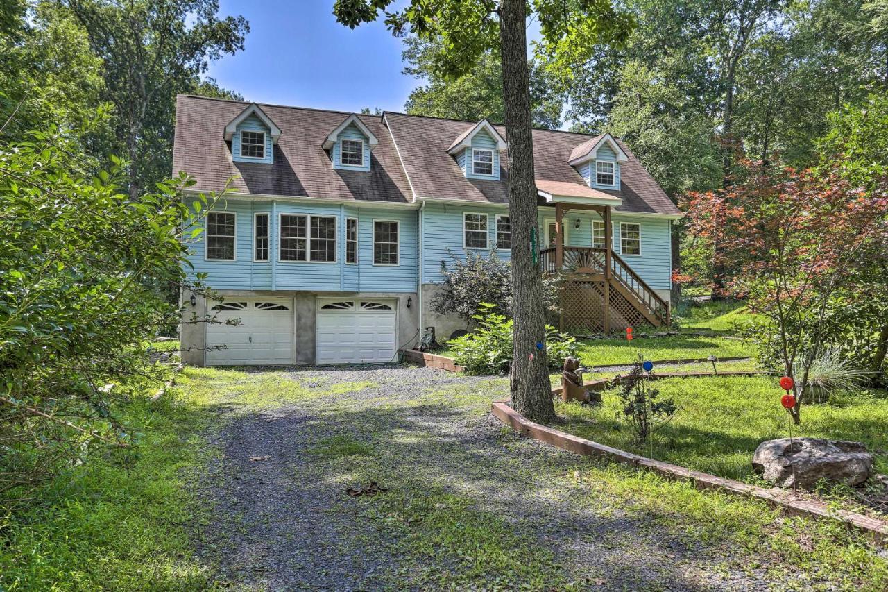 Henryville Home With Hot Tub About 5 Mi To Camelback! Экстерьер фото